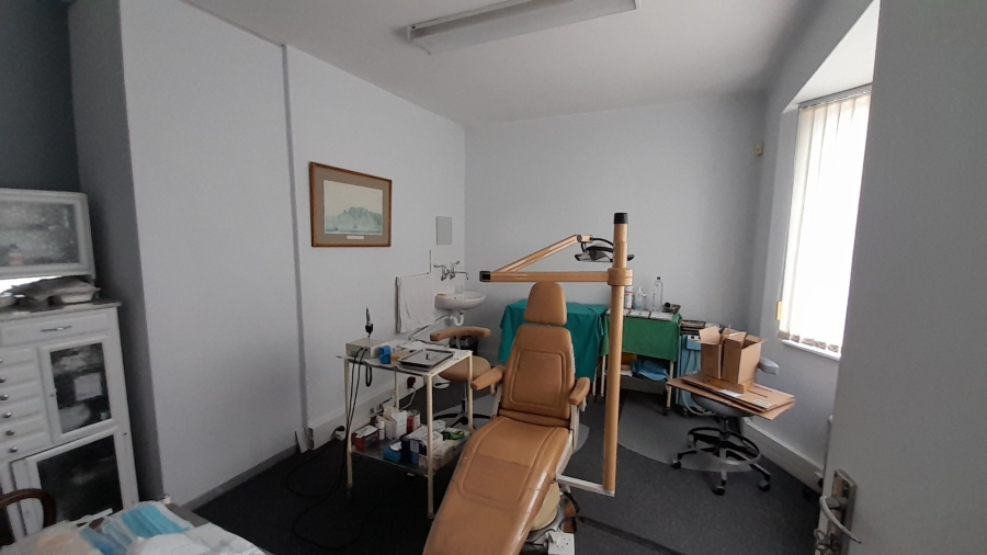 To Let Commercial Property for Rent in Claremont Upper Western Cape